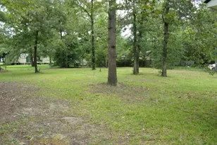 914 Furman Dr, Sumter, SC 29154 - Photo 3