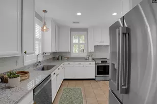 2718 Burney Dr, Columbia, SC 29205 - Photo 17
