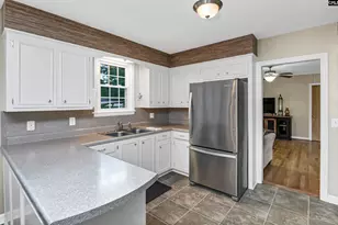 1312 Hummingbird Dr, West Columbia, SC 29169 - Photo 25