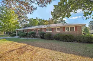 107 Barnett Dr, Bishopville, SC 29010 - Photo 1