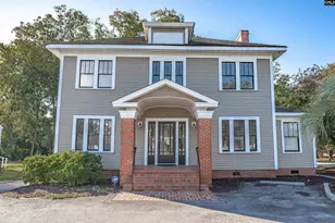 715 W Dekalb St, Camden, SC 29020 - Photo 1