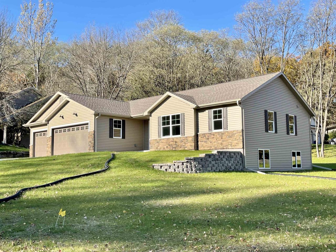 802 Lichte Dr, Mazomanie, WI 53560 MLS 1920642 Coldwell Banker