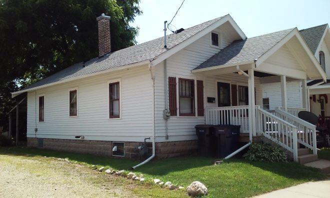 476 N Washington St, Janesville, WI 53545 - MLS 1948660 - Coldwell Banker