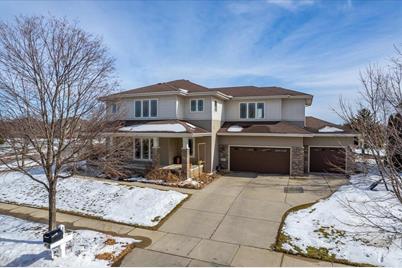 807 Sunrise Bay, Waunakee, WI 53597 - Photo 1