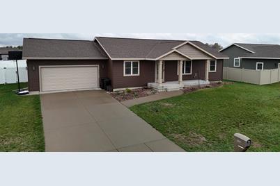 2171 Remington Avenue, Sparta, WI 54656 - Photo 1