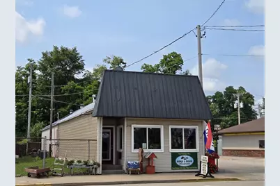 201 S Main Street, Necedah, WI 54646 - Photo 1