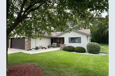585 E Berkshire Court #B, Beloit, WI 53511 - Photo 1
