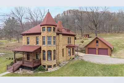 932 W Seminary Street, Richland Center, WI 53581 - Photo 1