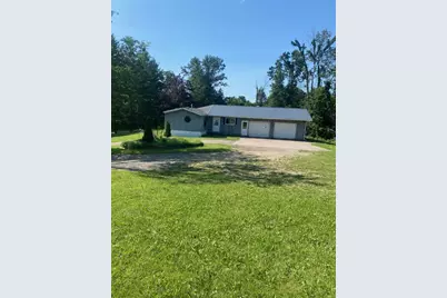 5561 Oak Lane, Cassville,  53816 - Photo 1