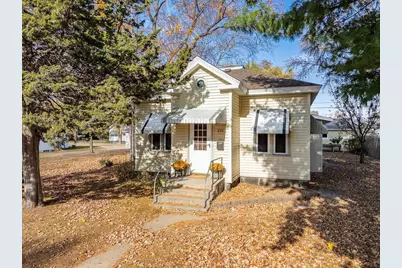 211 E Marion Street, Portage, WI 53901 - Photo 1