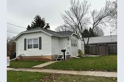 231 Hillyer Street, Waupun, WI 53963 - Photo 1