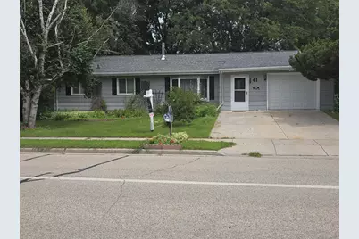 41 E Vista Boulevard, Markesan, WI 53946 - Photo 1