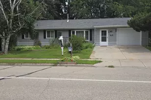 41 E Vista Blvd, Markesan, WI 53946 - Photo 1