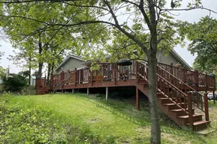 121 W Water St, Montello, WI 53949 - Photo 1