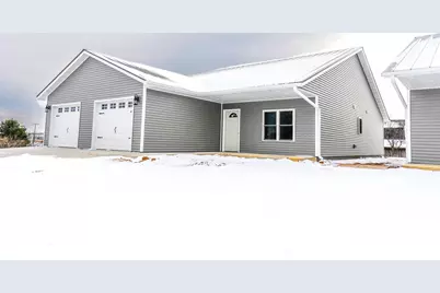 713 Salsbery Circle, Hillsboro, WI 54634 - Photo 1