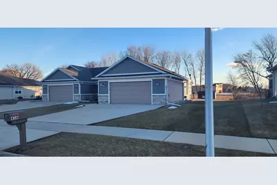 436 Jewel Street, Juneau, WI 53039 - Photo 1