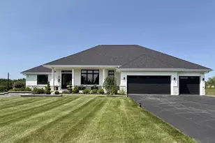 4729 E Ryan Pkwy, Beloit, WI 53511 - Photo 1