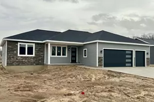 2935 Ridge View Dr, Portage, WI 53901 - Photo 1