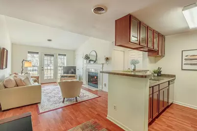 701 Harbor House Drive #8, Madison, WI 53719 - Photo 1