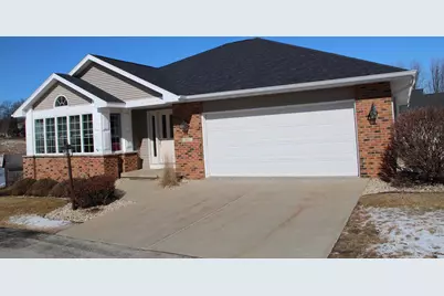 811 Charles Court, Oregon, WI 53575 - Photo 1