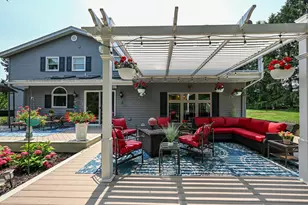 S55W29550 Windcrest Dr, Waukesha, WI 53189 - Photo 1