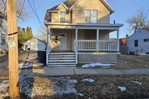 306 N Washington St, Janesville, WI 53548 - Photo 1