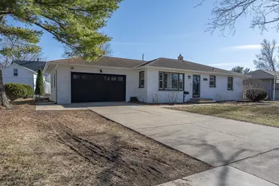 2426 Rutledge Avenue, Janesville, WI 53545 - Photo 1