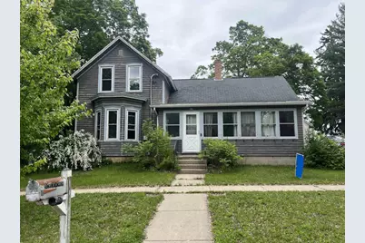 237 S Lincoln Street, Poynette, WI 53955 - Photo 1