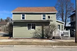 29 N Mill St, Waupun, WI 53963 - Photo 1