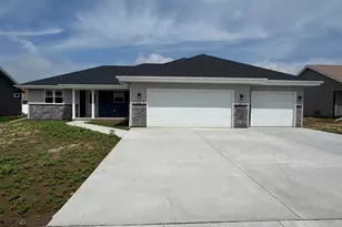 3515 Pickard Dr, Janesville, WI 53546 - Photo 1