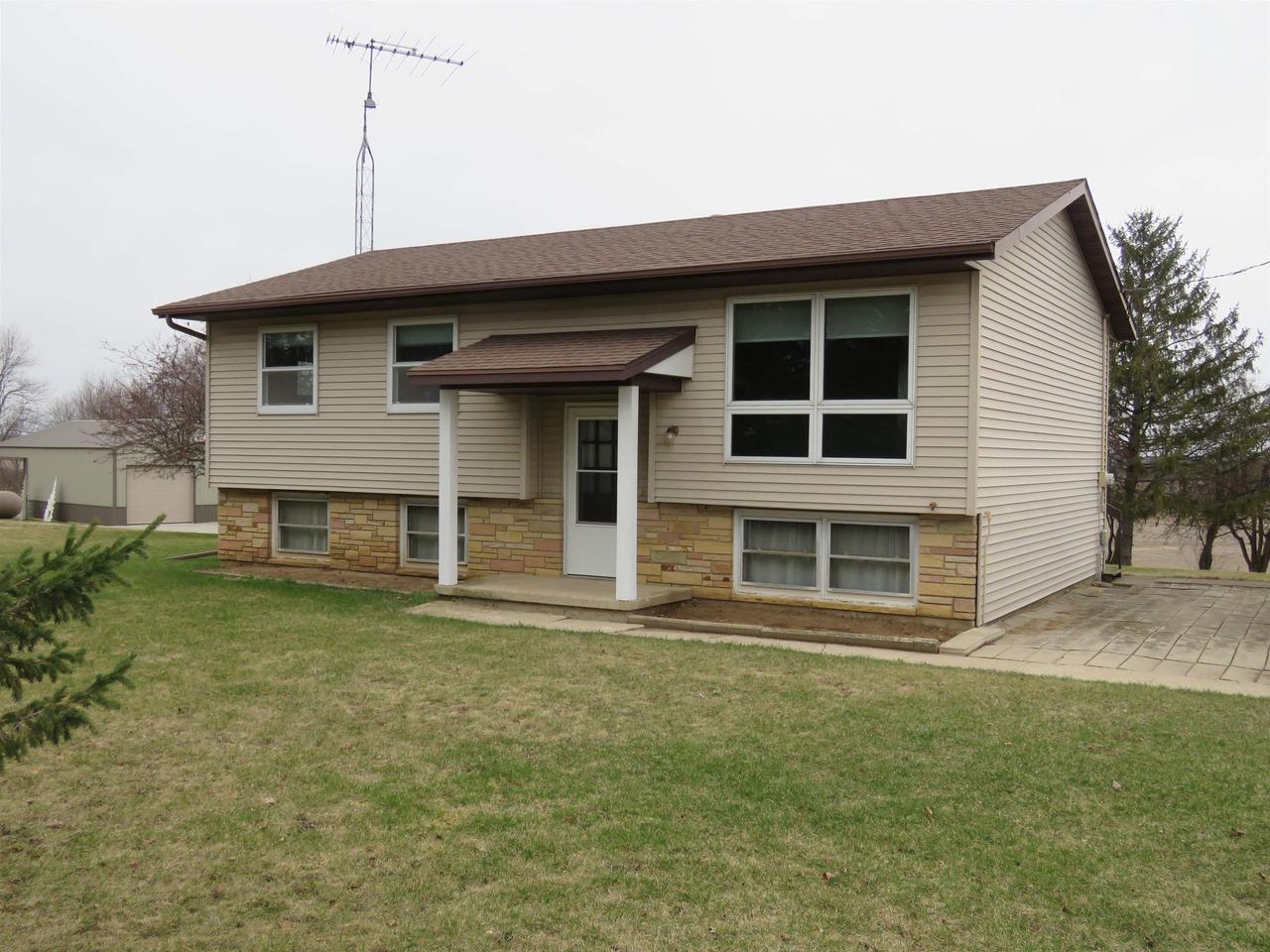 W9634 County Rd I, Reeseville, WI 53579 - MLS 1996546 - Coldwell Banker