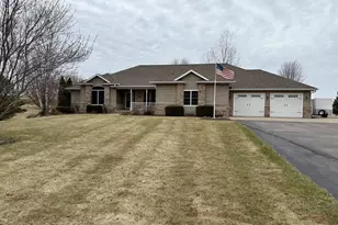 10092 Elkhorn Rd, Tomah, WI 54660 - Photo 1