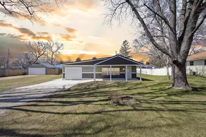 1730 S Grant Avenue, Janesville, WI 53546 - Photo 1