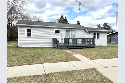 430 E Mt Morris Avenue, Wautoma, WI 54982 - Photo 1