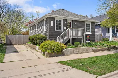 2242 E Johnson Street, Madison, WI 53703 - Photo 1
