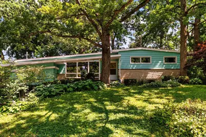 6006 Queens Way, Monona, WI 53716 - Photo 1