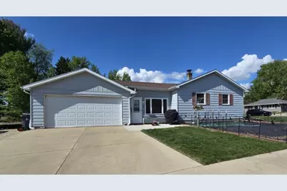 627 28th Avenue, Monroe, WI 53566 - Photo 1