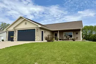 520 Alyssa St, Tomah, WI 54660 - Photo 1