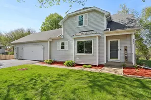 506 Natchez Ct, DeForest, WI 53532 - Photo 1