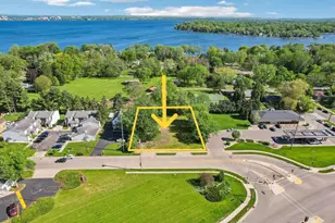 2430 Frazier Ave, Madison, WI 53713 - Photo 1