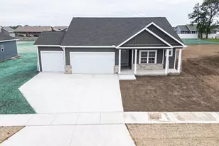 71 E Evergreen Ln, Milton, WI 53563 - Photo 1