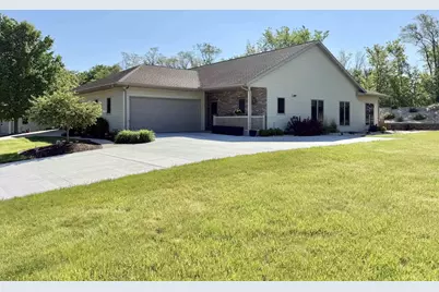 2728 E Ridge Road, Beloit, WI 53511 - Photo 1