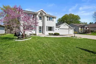 517 Brule Pkwy, DeForest, WI 53532 - Photo 1