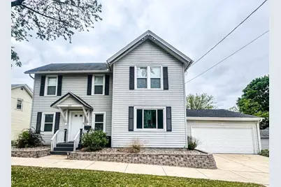 509 E Jefferson Street, Stoughton, WI 53589 - Photo 1