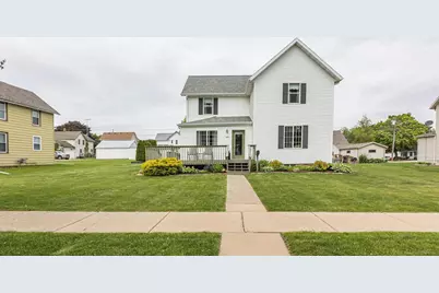 415 N Washington Street, Cuba City,  53807 - Photo 1