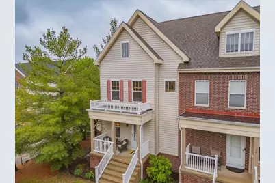 30 S Gardens Way, Fitchburg, WI 53711 - Photo 1