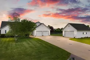 W9555 Zimmerman Dr, Beaver Dam, WI 53916 - Photo 1