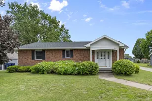 1815 Kellogg Ave, Janesville, WI 53546 - Photo 1