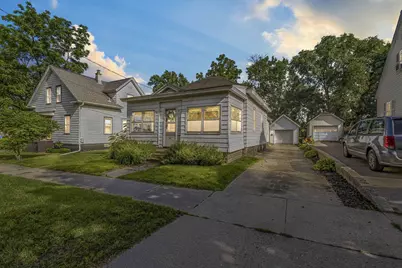 310 W Edgewater Street, Portage, WI 53901 - Photo 1