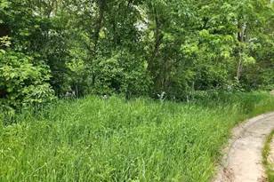 228 Russell Ct, Jefferson, WI 53549 - Photo 1